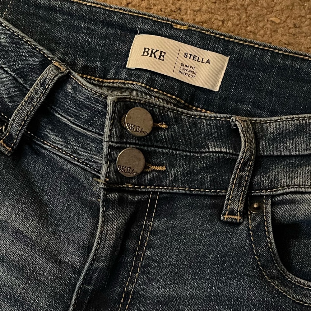 31/33 1/2 BKE Stella Low Rise, Slim Fit, Boot Cut, NWOT